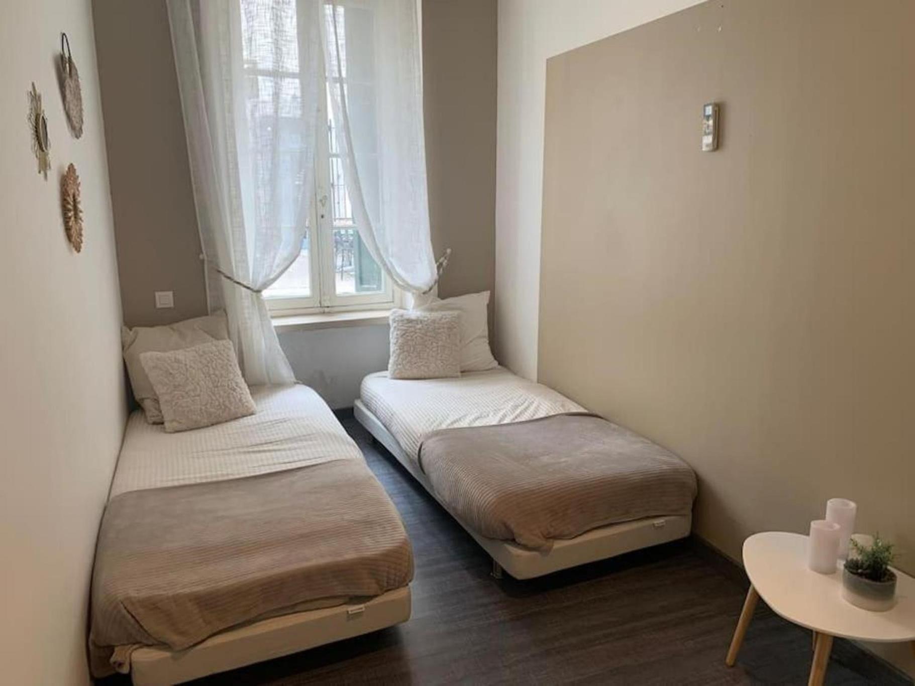 Les Cles De La Cite Apartment Carcassonne Room photo